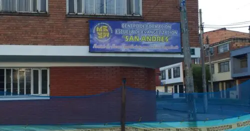 ESCUELA DE EVANGELIZACION SAN ANDRES ESCUELA DE EVANGELIZACION SAN ANDRES